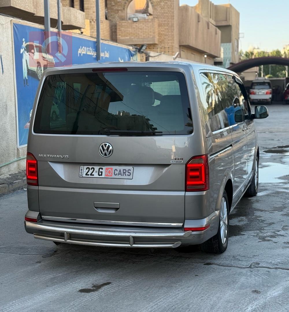 فولكسفاغن ملتيفان
